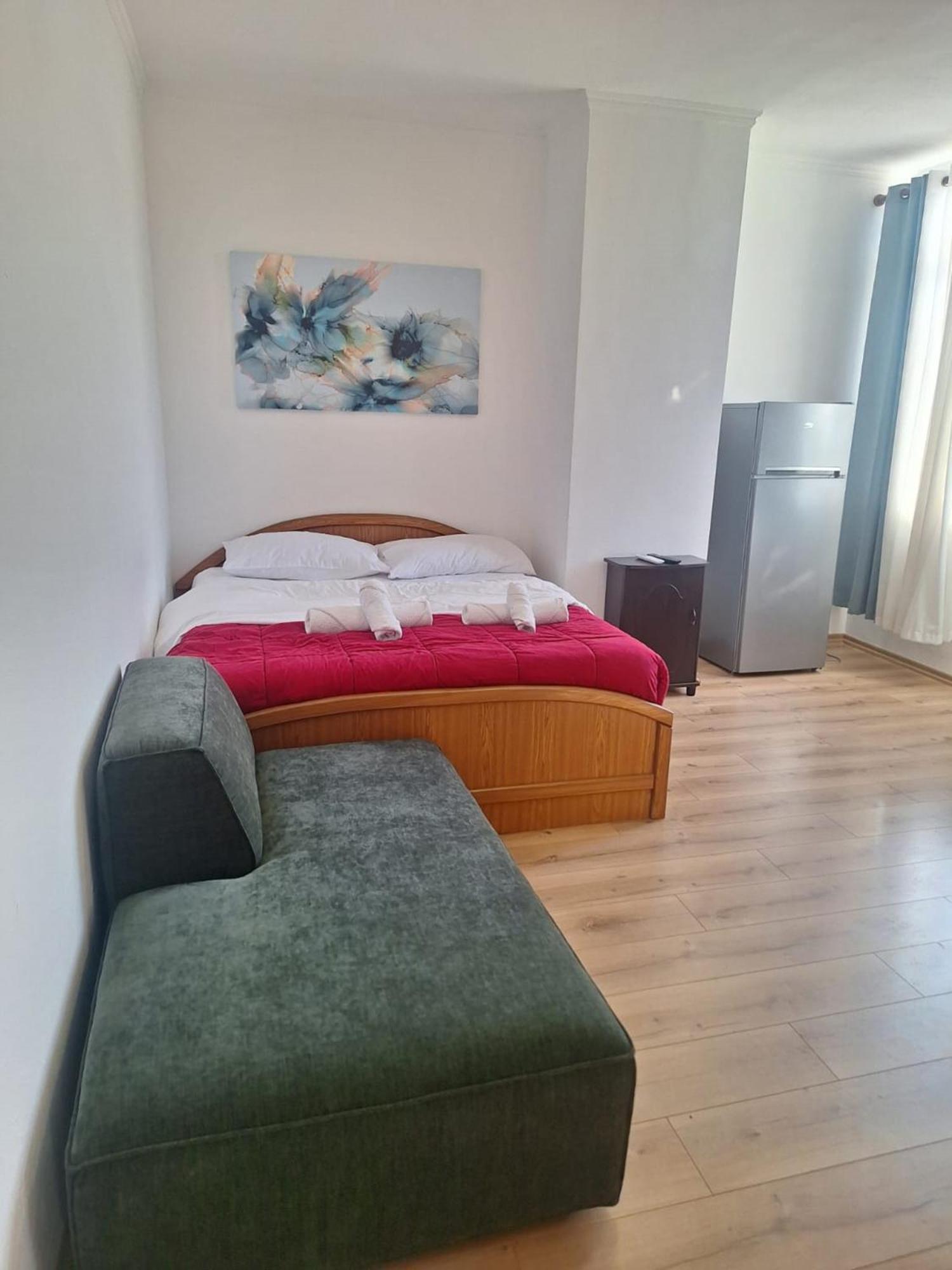 Albania Apartment Comfort Near Tirana City Center Zewnętrze zdjęcie