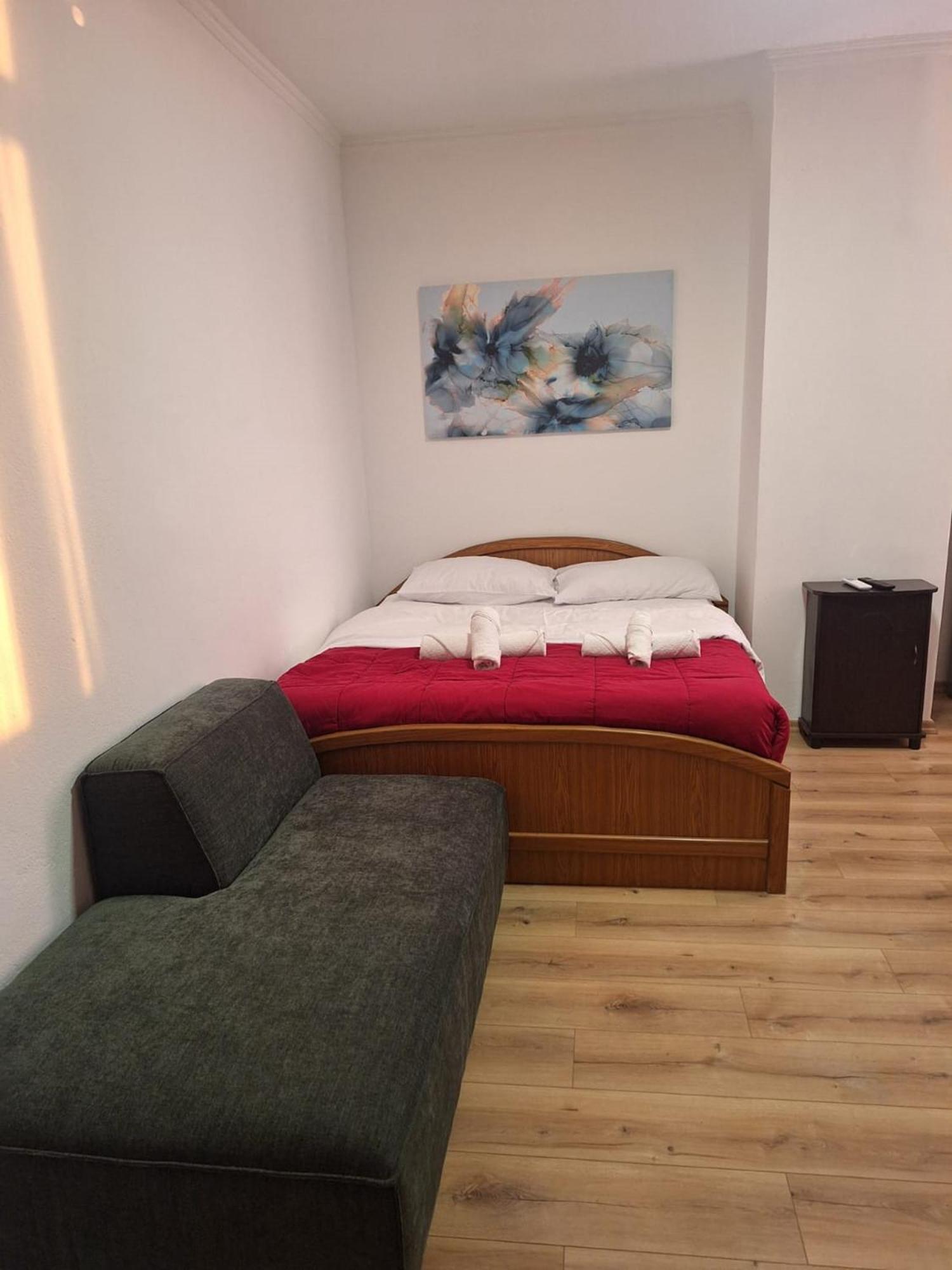 Albania Apartment Comfort Near Tirana City Center Zewnętrze zdjęcie