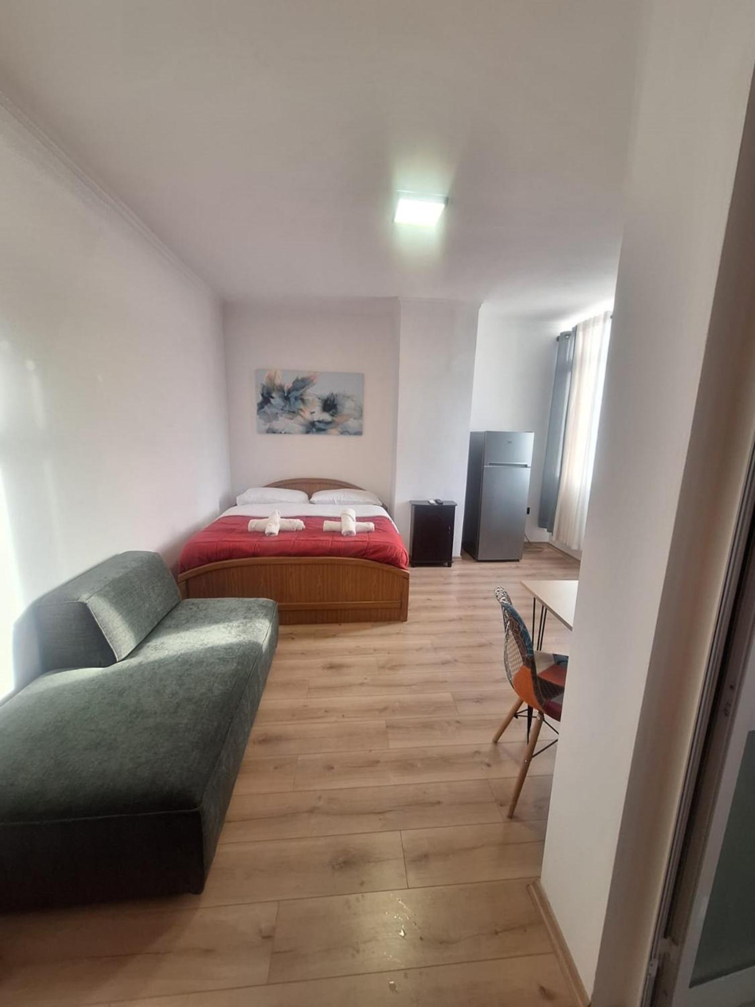 Albania Apartment Comfort Near Tirana City Center Zewnętrze zdjęcie