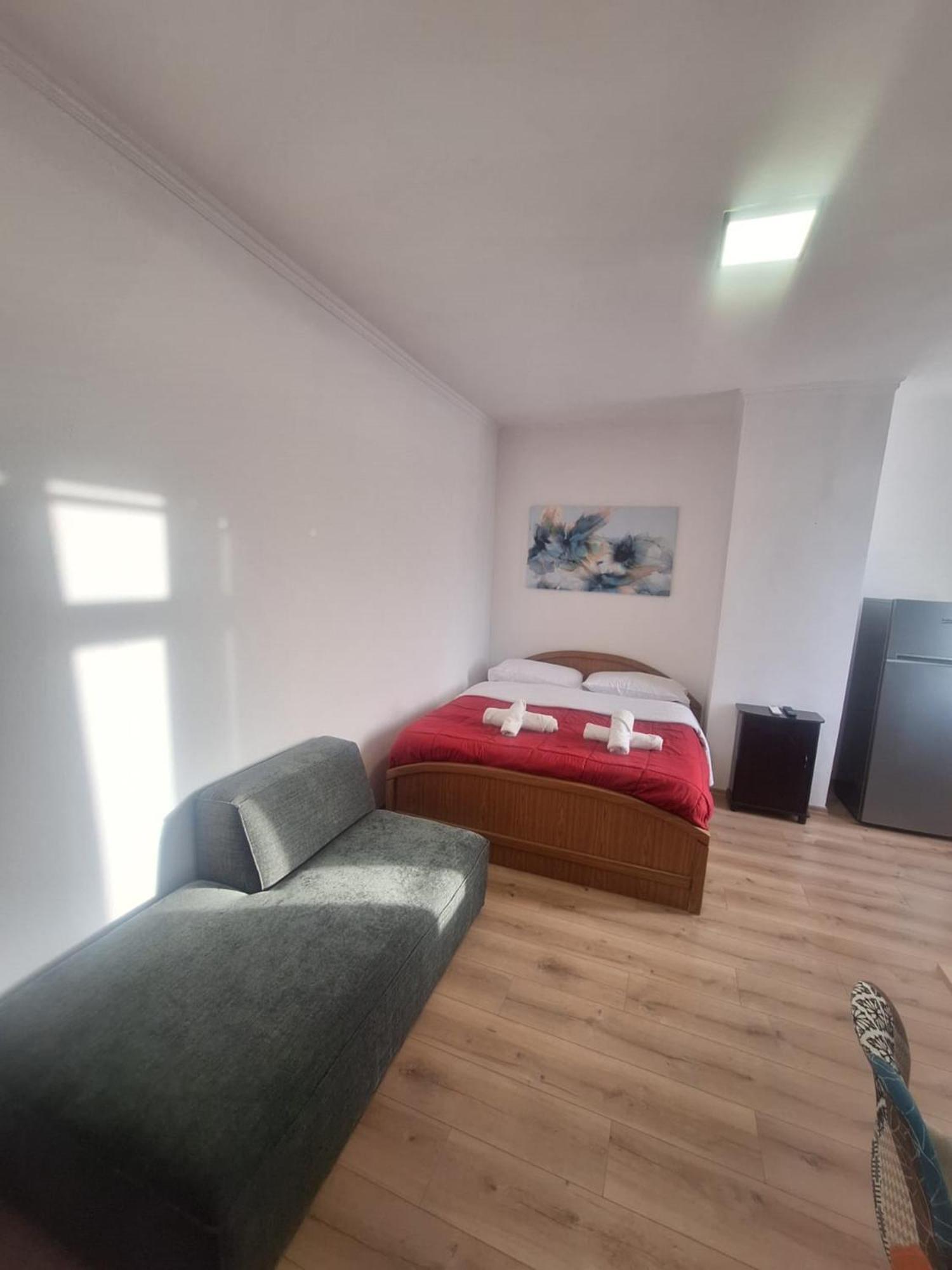 Albania Apartment Comfort Near Tirana City Center Zewnętrze zdjęcie