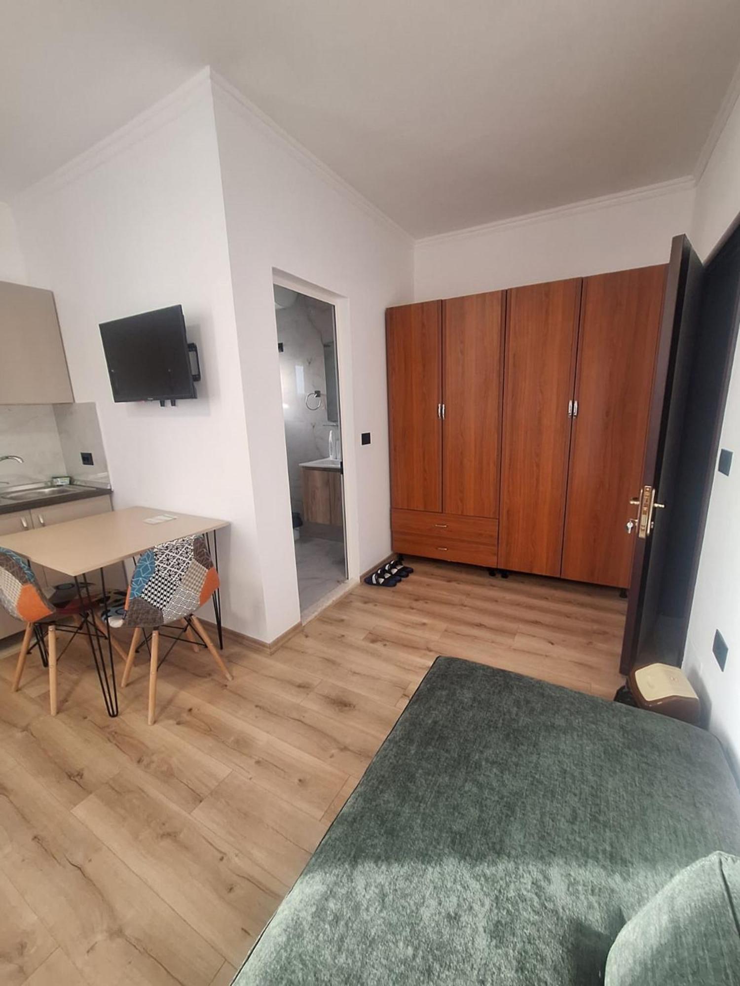 Albania Apartment Comfort Near Tirana City Center Zewnętrze zdjęcie